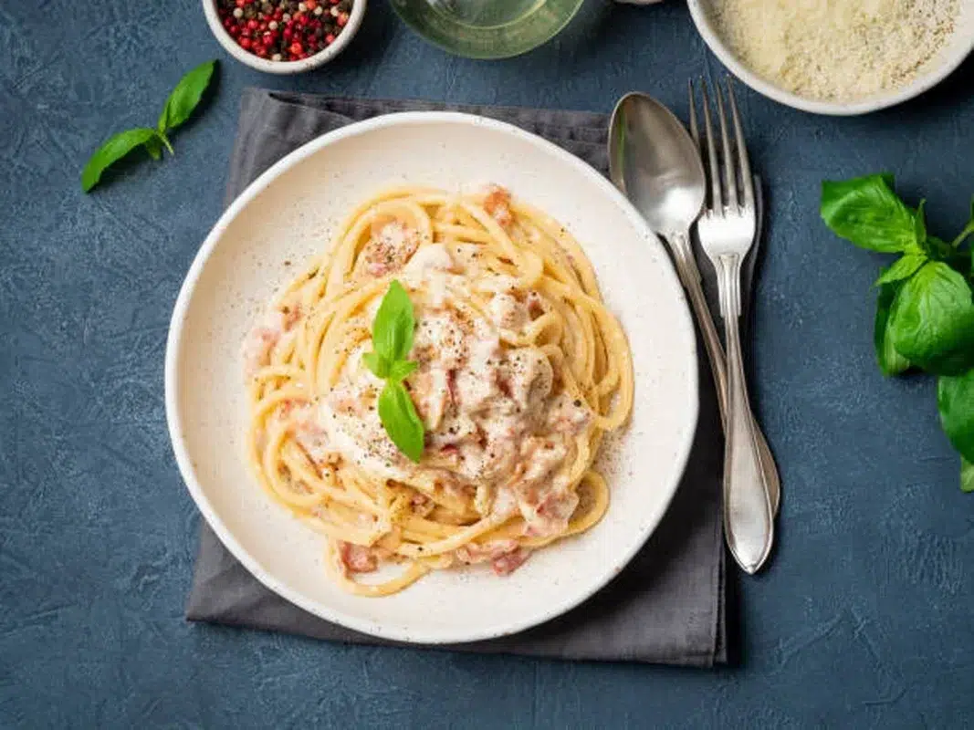 Paste carbonara cu Tăiței de casă Goldegg 5 ÎN 1